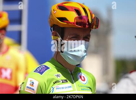 ©Laurent Lairys/MAXPPP - Kristoffer Halvorsen di uno-X Pro Cycling Team durante Les Boucles de la Mayenne 2021, gara ciclistica fase 4, Méral - Laval (179 km) il 30 maggio 2021 a Laval, Francia - Foto Laurent Lairys /MAXPPP Foto Stock