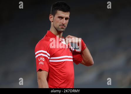 ©PHOTOPQR/LE PARISIEN/ARNAUD JOURNOIS ; PARIS ; 01/06/2021 ; INTERNATIONAUX DE FRANCE DE TENNIS DE ROLAND GARROS 2021 / 1ER TOUR / NOVAK DJOKOVIC Foto Stock