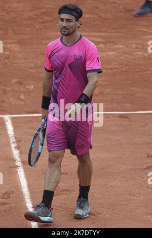 ©Sebastien Muylaert/MAXPPP - Fabio Fognini d'Italia reagisce durante il terzo round maschile contro Federico Delbonis d'Argentina il sesto giorno del 2021° French Open al Roland Garros di Parigi. 04.06.2021 Foto Stock