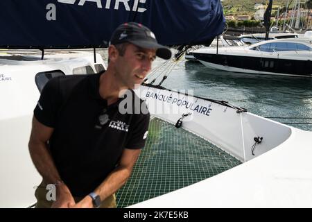 ©Nicolas Parent/MAXPPP - le navigateur Armel le Cléac'h présente son nouveau maxi trimaran ultim Banque populaire XI à Port Vendres. - Navigatore francese Armel le Cléac'h con il suo nuovo trimarano giugno 23 2021 Foto Stock