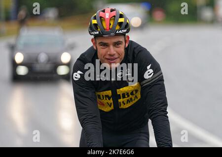 ©PHOTOPQR/OUEST FRANCE/Eddy LEMAISTRE ; BREST ; 25/06/2021 ; Tour de France 2021 - Grand départ Bretagne - Reconnaissance de la 25 étape - Equipe Jumbo Visma - Wout Van Aert BREST; 06//2021; Tour de France 2021 - Grande partenza in Bretagna - riconoscimento della 1st tappa - Jumbo Visma team - Foto Stock