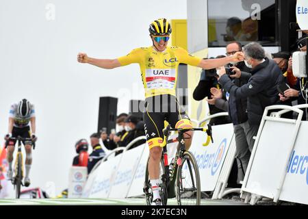 ©PHOTOPQR/LA DEPECHE DU MIDI/LAURENT DARD ; TARBES ; 14/07/2021 ; DDM LAURENT DARD TOUR DE FRANCE 2021 ETAPE ENTRE MURET ET SAINT LARY col DU PORTET VICTOIRE DE TADEJ POGACAR - Tour de France gara ciclistica 17th tappa il 14th 2021 luglio Foto Stock