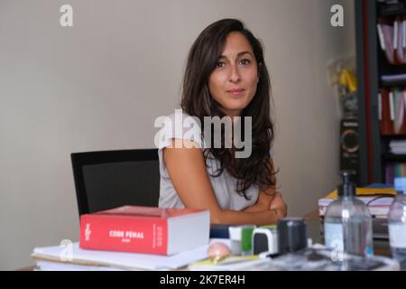 ©PHOTOPQR/LE PARISIEN/Bastien Moignoux ; Parigi ; 21/07/2021 ; Parigi (4e), Francia. 21/07/21. Portrait d'Olivia Ronen, avocate de Salah Abdeslam. Parigi, Francia, luglio 21st 2021. Olivia Ronen è l'prestatore di Salah Abdeslam il cui processo per gli attacchi di Parigi del 13th 2015 novembre inizia del settembre 8th 2021 Foto Stock