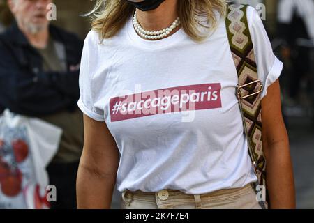 ©Julien Mattia / le Pictorium/MAXPPP - assemblaggio #SaccageParis, des associations de flueains parisiens contre la politique de la Mairie de Paris. Foto Stock