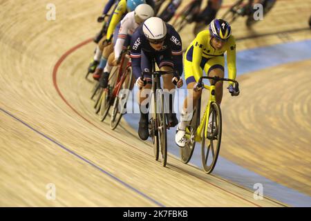 ©PHOTOPQR/LE COURRIER PICARD/HASLIN ; Roubaix ; 20/10/2021 ; 20/10/21 Championnats du monde cyclisme sur piste velodrome Jean Stablinski de Roubaix corso scratch femmes la francaise Victoire Berteau 6ème Foto Fred HASLIN Campionati del mondo in bicicletta Jean-Stablinski on Roubaix, 20 ottobre 2021. Foto Stock