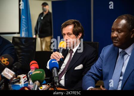 ©Nicolas Remene / le Pictorium/MAXPPP - Point de Presse ce dimanche 24 octobre 2021 au quartier General de la MINUSMA a Bamako au Mali de la deleguation du Conseil de securite des Nations unies qui a rencontre les autorites de la Transition ces jours-ci. Le point de presse s'est tenu presence de l'Ambassadeur du Niger aupres des Nations Unies, Abdou Abarry, figlio omologo francais Nicolas de Riviere, et l'Ambassadeur kenyan, Martin Kimani, Dont le paga assicurare la presidence du Conseil de securite aini que du Representant special du Secretaire General des Nations Unies au Mali et Chef de la MI Foto Stock