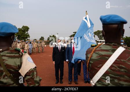 ©Nicolas Remene / le Pictorium/MAXPPP - Ceremonie organisation organisation ce dimanche 24 ottobre 2021 au quartier General de la MINUSMA a Bamako au Mali en memoire des casques bleus tombes pour la paix au Mali. La ceremonie s'est tenue en presence d'une deleguation du Conseil de securite des Nations unies qui a rencontre les autorites de la Transition ces jours-ci. La Delegation, est co-dirigee par l'Ambassadeur du Niger aupres des Nations Unies, Abdou Abarry, figlio omologo francais Nicolas de Riviere, et l' ambasciatore keniota, Martin Kimani, dont le paga assicurare la Foto Stock