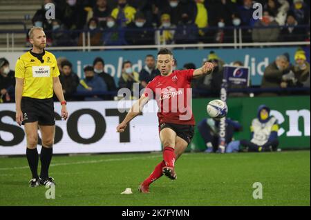 Thierry LARRET/Maxppp. Champions Cup : ASM Clermont Auvergne vs Ulster Rugby. Stade Marcel Michelin, Clermont-Ferrand (63), le 11 dicembre 2021. Foto Stock