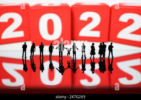 ©PHOTOPQR/LE PARISIEN/LP / Arnaud Journois ; PARIS ; 20/12/2021 ; ILLUSTRAZIONE ANNEE 2022 Stock picture for 2022 new year Foto Stock