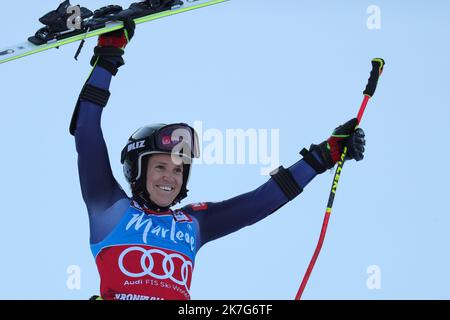 ©Pierre Teyssot/MAXPPP ; Audi FIS Ski World Cup Donna Slalom gigante a Plan de Corones il 25 gennaio 2022. Ultime donne Sci alpino Signore GS prima dei Giochi Olimpici invernali di Pechino 2022. Sara Hector (SWE). Â Pierre Teyssot / Maxppp Foto Stock