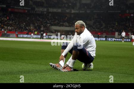 ©PHOTOPQR/NICE MATIN/Jean Francis Ottonello ; Nice ; 05/03/2022 ; OGC Nice / Paris Saint Germain PSG - 27 eme journee de championnat de France de football 2021/2022 au stade Allianz Riviera - Neymar Partita di calcio francese L1 tra OGC Nice e Paris-Saint Germain (PSG) allo stadio Allianz Riviera di Nizza, nella Francia sudorientale, il 5 marzo 2022. Foto Stock