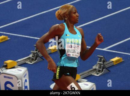 ©Laurent Lairys/MAXPPP - Shaunae MILLER-UIBO of Bahamas finale 400 M Donne durante i Campionati del mondo di Atletica Indoor 2022 il B19 2022 marzo presso la Stark Arena di Belgrado, Serbia - Foto Laurent Lairys / Foto Stock