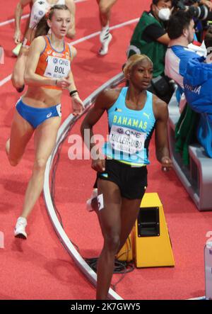 ©Laurent Lairys/MAXPPP - Shaunae MILLER-UIBO delle Bahamas e Femke BOL dei Paesi Bassi 400 M Donne durante i Campionati del mondo di Atletica Indoor 2022 il B19 2022 marzo presso la Stark Arena di Belgrado, Serbia - Foto Laurent Lairys / Foto Stock