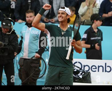 ©Laurent Lairys/MAXPPP - Lorenzo Musetti in Italia durante il Mutua Madrid Open 2022 torneo di tennis il 4 maggio 2022 allo stadio Caja Magica di Madrid, Spagna - Foto Laurent Lairys / Foto Stock