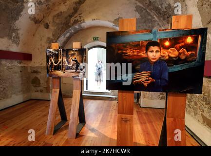 ©PHOTOPQR/NICE MATIN/Jean Francis Ottonello ; Ventimille ; 06/05/2022 ; Exposition photos Cibo - Nourriture - de Steve McCurry au Fort de l'annonciade à Ventimille en Italie. - Ventimille, Italia, maggio 6th 2022 Steve McCurry mostra 'Cibo' Foto Stock