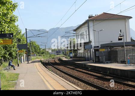 ©PHOTOPQR/LE DAUPHINE/Lisa MARCELJA ; Pontcharra ; 12/05/2022 ; Isère. Pontcharra. Fait subacquei. Caso freddo. Affaire Marie-Thérèse BONFANTI résolue après 36 ans. Malgré un non-lieu prononcé en 1987, l’ostination des proches de cette mère de famille de 25 ans avait abouti à la réouverture de l’enquête. Leur détermination et le minutieux travail des enquêteurs ont finalement payé : 36 ans après les faits, celui qui était supecté depuis le début a fini par avouer avoir tué Marie Therese Bonfanti Isere, Francia, maggio 12th 2022 la fine di un caso freddo. Marie-Thérèse Bonfanti scomparve il 22 maggio 19 Foto Stock