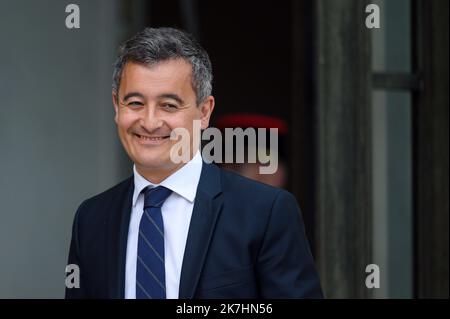 ©Julien Mattia / le Pictorium/MAXPPP - Parigi 23/05/2022 Julien Mattia / le Pictorium - 23/5/2022 - Francia / Ile-de-France / Parigi - Arrivee de Gerald Darmanin, ministre de l'interieur au Conseil des Ministres du 23 mai 2022 / 23/5/2022 - Francia / Ile-de-France (regione) / Parigi - arrivo di Gerald Darmanin, Ministro degli interni al Consiglio dei Ministri del 23 maggio 2022 Foto Stock