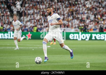 ©Manuel Blondeau/AOP Press/MAXPPP - 28/05/2022 Parigi - Saint Denis Karim Benzema del Real Madrid durante l'incontro finale della UEFA Champions League tra Liverpool FC e Real Madrid CF allo Stade de France il 28 maggio 2022 a Parigi, Francia. Foto Stock