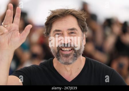 ©PHOTOPQR/NICE MATIN/Patrice Lapirie ; Cannes ; 27/05/2022 ; l'attore spagnolo Javier Bardem partecipa alla fotocall 'Rendez-Vous with Javier Bardem' durante la 75th edizione del Festival del Cinema di Cannes, a Cannes, nel sud della Francia, il 27 maggio 2022. Foto Stock