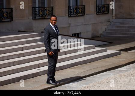 ©Thomas Padilla/MAXPPP - 01/06/2022 ; Parigi, Francia ; SORTIE DU CONGRÈS au PALAIS DE l'ELYSEE. PAP NDIAYE, MINISTRE DE L' EDUCATION NATIONALE ET DE LA JEUNESSE. - Parigi, Francia, 1st 20222 giugno riunione settimanale del gabinetto Foto Stock