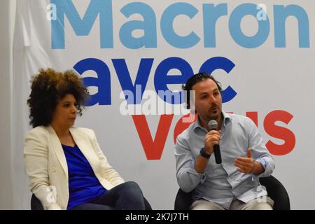 ©Amelie Serie / le Pictorium/MAXPPP - Marsiglia 04/06/2022 Amelie Serie / le Pictorium - 4/6/2022 - Francia / Bouches-du-Rhone / Marsiglia - parla il vice di Najat Skoda. Presentazione dei progetti dei candidati legislativi del partito di Emmanuel Macron. / 4/6/2022 - Francia / Bouches-du-Rhone / Marsiglia - ha detto Ahamada parla dei possibili progetti a Marsiglia. Presentazione dei progetti dei candidati legislativi del partito di Emmanuel Macron. Foto Stock