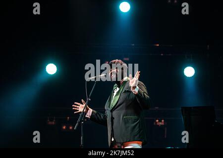 ©Simon Becker / le Pictorium/MAXPPP - Montreux 06/07/2022 Simon Becker / le Pictorium - 6/7/2022 - Suisse / Lac Leman / Montreux - le chanteur de jazz Gregory Porter en concerto au Montreux Jazz Festival le 6 juillet 2022. / 6/7/2022 - Svizzera / Lago di Ginevra / Montreux - il cantante jazz Gregory Porter ha suonato dal vivo al Montreux Jazz Festival il 6 luglio 2022 Foto Stock