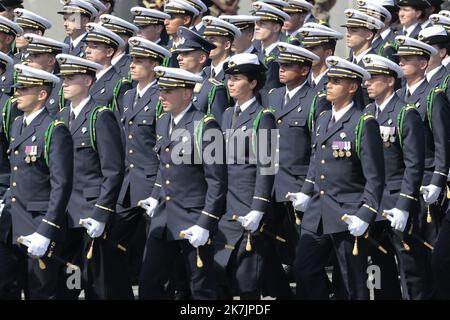 ©Sebastien Muylaert/MAXPPP - Parigi 14/07/2022 Illustrazione troupes a pieds lors de la cerimonie du 14 juillet 2022, Place de la Concorde. Parigi, 14.07.2022 - giornata della Bastiglia in Francia. Foto Stock