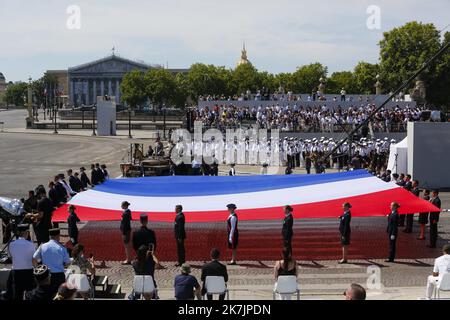 ©Sebastien Muylaert/MAXPPP - Parigi 14/07/2022 Illustrazione lors de la ceremonie du 14 juillet 2022, Place de la Concorde. Parigi, 14.07.2022 - giornata della Bastiglia in Francia. Foto Stock