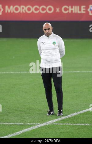 ©Manuel Blondeau/AOP Press/MAXPPP - 22/09/2022 Barcellona Hoalid Regragui capo allenatore del Marocco durante la sessione di allenamento in vista della partita di calcio amichevole della FIFA International tra Marocco e Cile allo stadio RCDE il 22 settembre 2022 a Barcellona, Spagna. Foto Stock