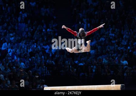 Mylene DeRoche/IP3 - la francese Melanie De Jesus Dos Santos compete nella finale di ginnastica artistica femminile del torneo internazionale francese di ginnastica 23rd presso l'Accor Arena. A Parigi, in Francia, il 25 settembre 2022. Foto Stock