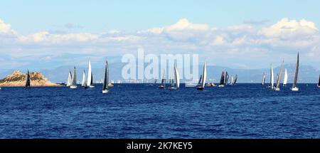 ©PHOTOPQR/NICE MATIN/VALERIE LE PARC ; SAINT TROPEZ ; 26/09/2022 ; LES VOILES DE SAINT TROPEZ 1ER JOUR DE REGATES Foto Stock