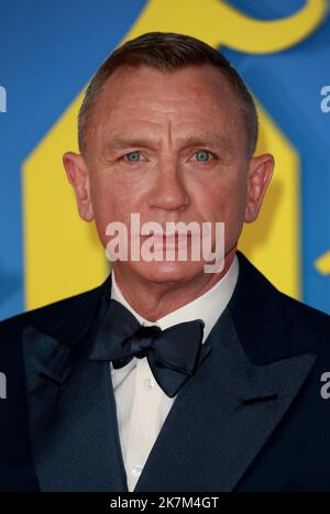 Daniel Craig partecipa alla prima edizione europea "Glass Onion: A Knives out Mystery" al Royal Festival Hall di Londra, Inghilterra. Foto Stock