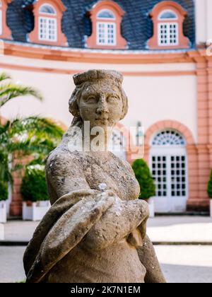 Statua nel giardino del Castello di Weilburg (regione Westerwald) Foto Stock