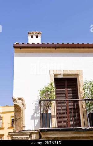 Antichi edifici colorati, Jerez de la Frontera, Andalusia, Spagna. Foto Stock