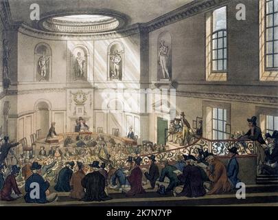 India Casa. Sala sale. Circa 1808. Questa è la sala di vendita della sede della società dell'India orientale in Leadenhall Street. Dopo un lavoro di August Pugin e Thomas Rowlandson nel microcosmo di Londra, pubblicato in tre volumi tra il 1808 e il 1810 da Rudolph Ackermann. Pugin era l'artista responsabile degli elementi architettonici nelle immagini del microcosmo; Thomas Rowlandson fu assunto per aggiungere le figure umane vivaci. Foto Stock