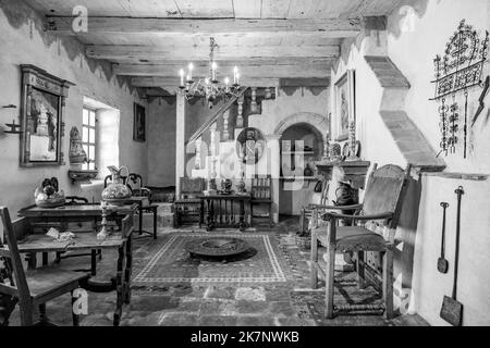 Carmel, USA - 15 marzo 2019: Sala degli studi precedenti al Carmel Mission San Carlos Borromeo di Carmel, USA. Papa Paolo II adorava la Santa maria al Carmelo. Foto Stock