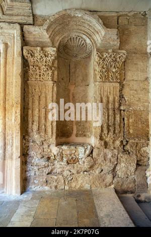 Mardin / Turchia - 09/26/2018: Monastero di Deyrulzafaran a Mardin, Turchia. Vista interna del monastero di Deyrulzafaran. Il monastero di Deyrulzafaran vicino Foto Stock