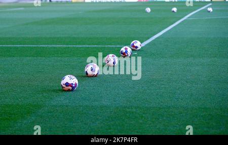 Norwich, Regno Unito. 18th Ott 2022. Una visione generale del terreno durante la partita del Campionato Sky Bet tra Norwich City e Luton Town a Carrow Road il 18th 2022 ottobre a Norwich, Inghilterra. (Foto di Mick Kearns/phcimages.com) Credit: PHC Images/Alamy Live News Foto Stock