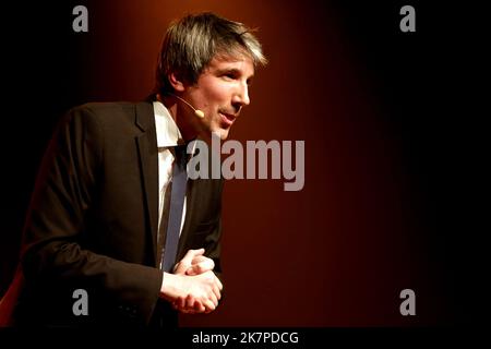 Guillaume Meurice. Humoriste et chroniqueur sur France Inter. 31 ème Festival Mont-Blanc Humour. Marte 2015. Saint-Gervais-les-Bains. Alta Savoia. AUV Foto Stock