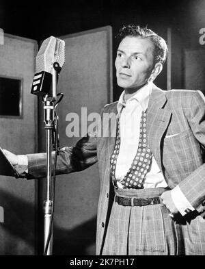 Frank Sinatra, Francis Albert Sinatra, Frank Sinatra (1915 – 1998) cantante e attore americano. Foto Stock