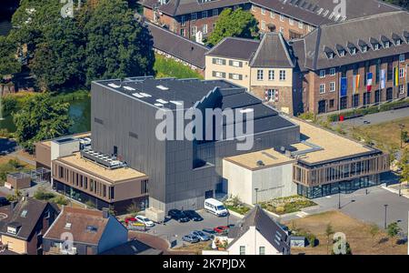 Veduta aerea, ristrutturazione del teatro e l'estensione Kathrin-Türks-Halle, municipio, castello e palazzo Dinslaken, Dinslaken, Ruhr, Renania settentrionale-Vestfali Foto Stock