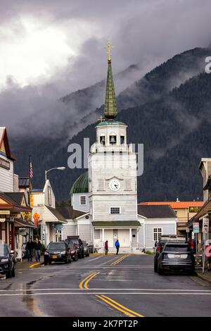 La parrocchia di san Michele cattedrale nel centro cittadino di Sitka, Alaska, STATI UNITI D'AMERICA Foto Stock