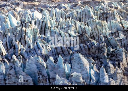 Ghiacciaio di Lamplugh - Glacier Bay National Park and Preserve, vicino a Juneau, Alaska, Stati Uniti Foto Stock