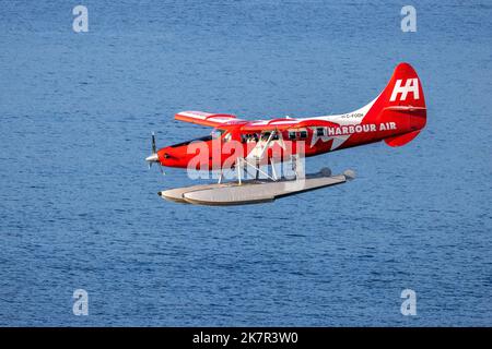 Atterraggio dell'aeroplano del porto di Vancouver - Vancouver, British Columbia, Canada Foto Stock