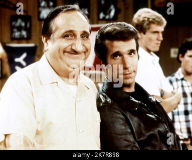 Al Molinaro Televisione: Happy Days (TV-Serie) personaggi: Alfred 'al'  Delvecchio USA 1974–1984, 15 gennaio 1974 **AVVERTENZA** questa fotografia  è solo per uso editoriale ed è copyright di ABC e/o del fotografo assegnato