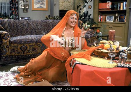 Marion Ross Televisione: Happy Days (TV-Serie) personaggi: Marion Cunningham USA 1974–1984, 15 gennaio 1974 **AVVERTENZA** questa fotografia è solo per uso editoriale ed è copyright di ABC e/o del fotografo assegnato dalla Film o Production Company e può essere riprodotta solo da pubblicazioni in concomitanza con la promozione del film di cui sopra. È richiesto un credito obbligatorio per ABC. Il fotografo deve essere accreditato anche quando è noto. Nessun uso commerciale può essere concesso senza autorizzazione scritta da parte della Film Company. Foto Stock