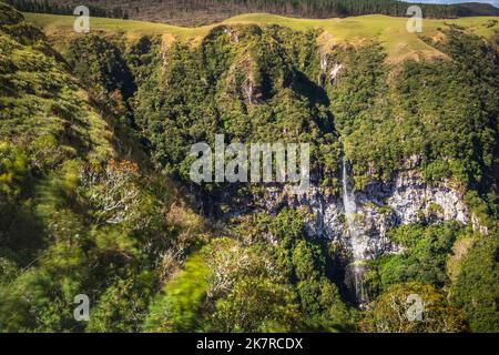 Canyon Boa vista e cascata, paesaggio spettacolare nel Brasile Meridionale Foto Stock