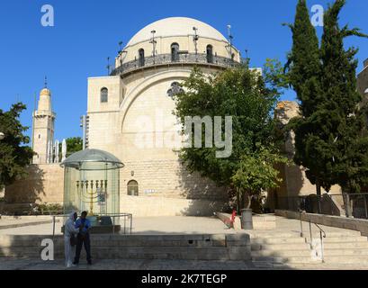 La Sinagoga di Hurva nel quartiere ebraico della città vecchia di Gerusalemme, Israele. Foto Stock