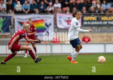 16th ottobre 2022. Spence disegnata. Barclays gioco della Super League femminile tra Tottenham Hotspur e Liverpool al Breyer Group Stadium (Londra). Foto Stock