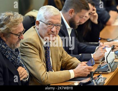 Namur, Belgio, 19 ottobre 2022. Michel De Lamotte è stato raffigurato nel corso di una sessione plenaria del Parlamento vallone a Namur, mercoledì 19 ottobre 2022. FOTO DI BELGA ERIC LALMAND Foto Stock